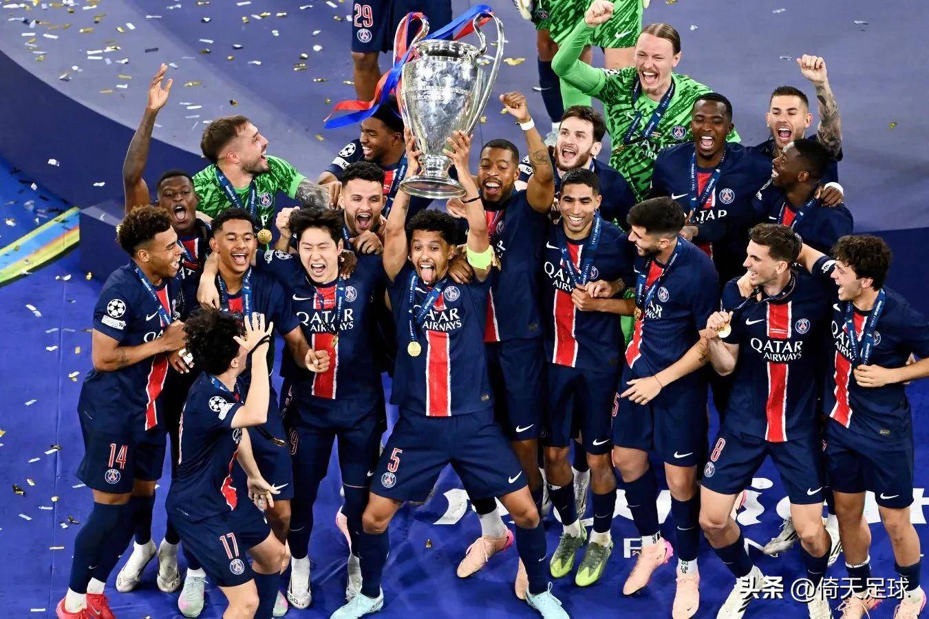 包含关键时刻欧冠传出新动向，巴黎圣日耳曼造点机会，管理层表态：球迷炸锅，阵容厚度经受考验的词条-AYX爱游戏中国