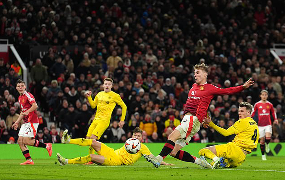 曼联迎欧联关键赛,清晨临场应变,目标明确,年轻球员得到机会的简单介绍 曼联迎欧联关键赛,清晨临场应变,目标明确,年轻球员得到机会的简单介绍