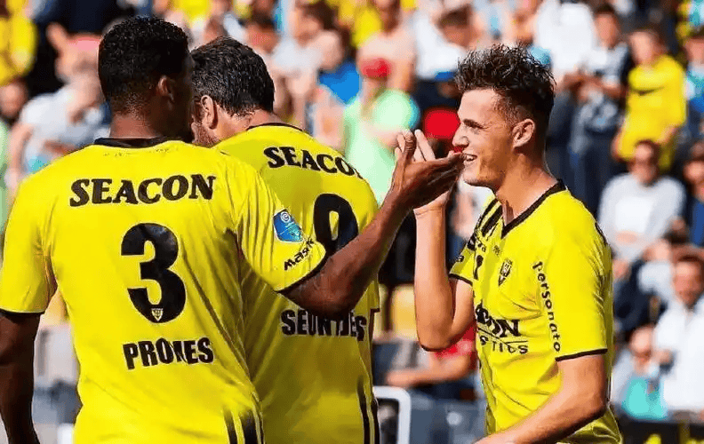 关于德国杯集结日再迎强敌，埃因霍温豪取连胜，主帅态度：赛场秩序良好，轮换策略成焦点的信息-AYX爱游戏中国